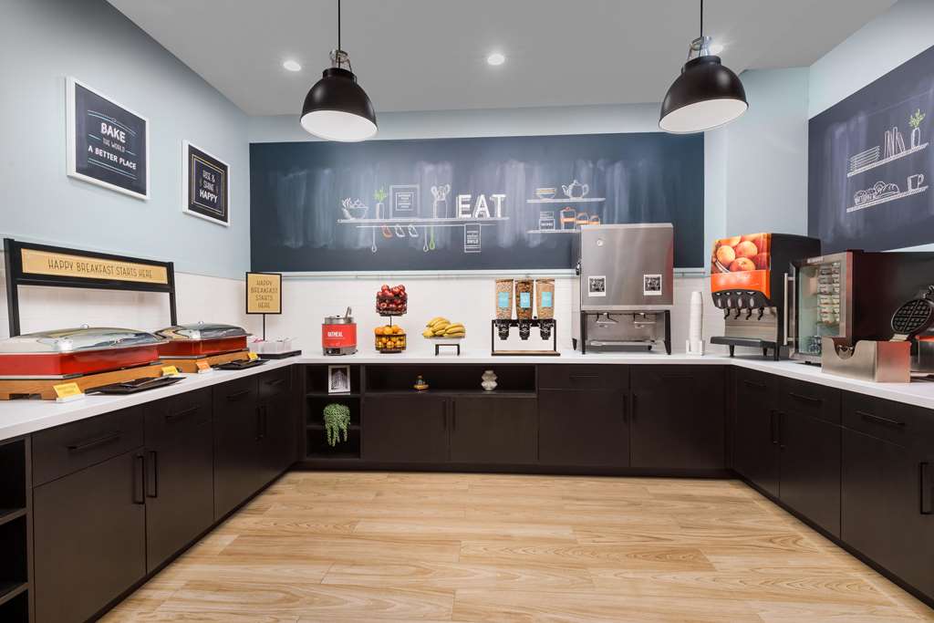 Фото Hilton Garden Inn New York/West 35 Street