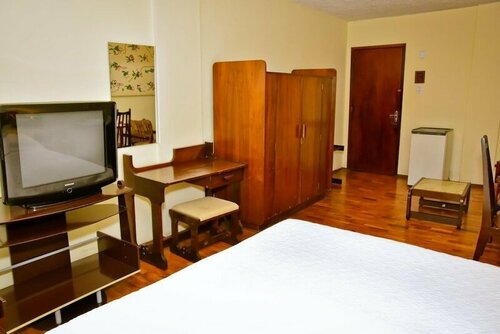 Гостиница Hotel Estoril в Пелотасе
