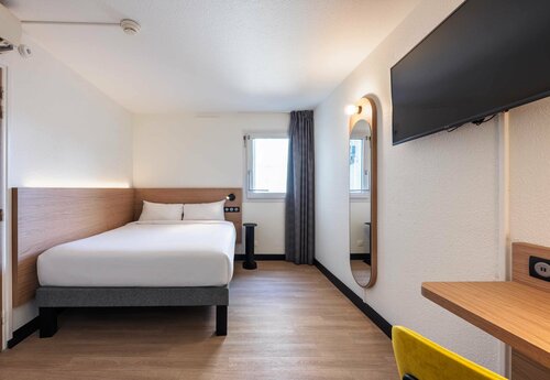 Гостиница B&B HOTEL Lille Roubaix Centre Grand-Place в Рубе