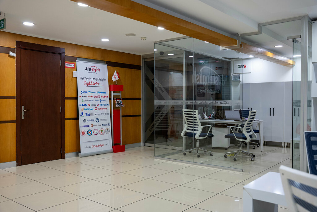 Foreign language courses Just English Dil Okulları - Şirinevler, Istanbul, photo