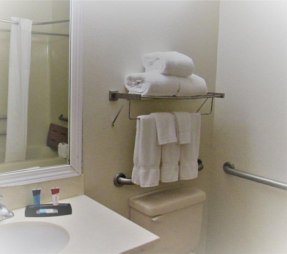 Фото Stay Inn & Suites Montgomery