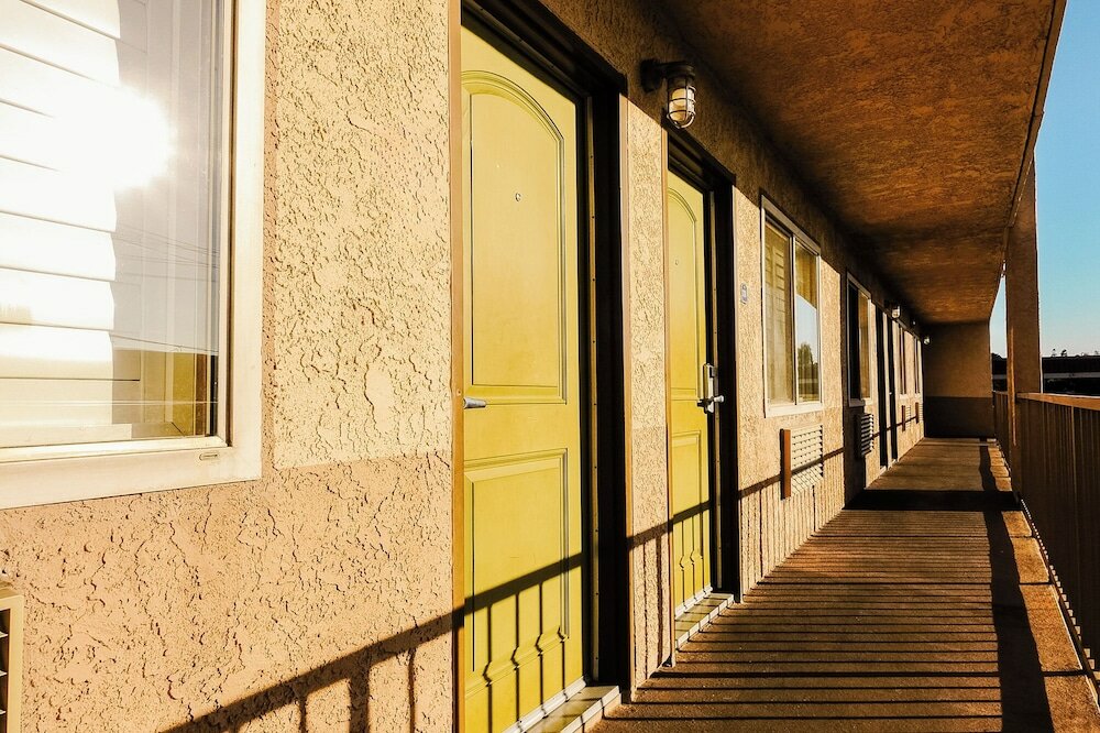 Фото Tropic Lodge