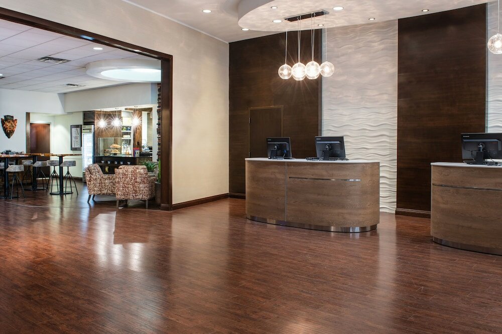 Фото Sheraton Oklahoma City Downtown Hotel