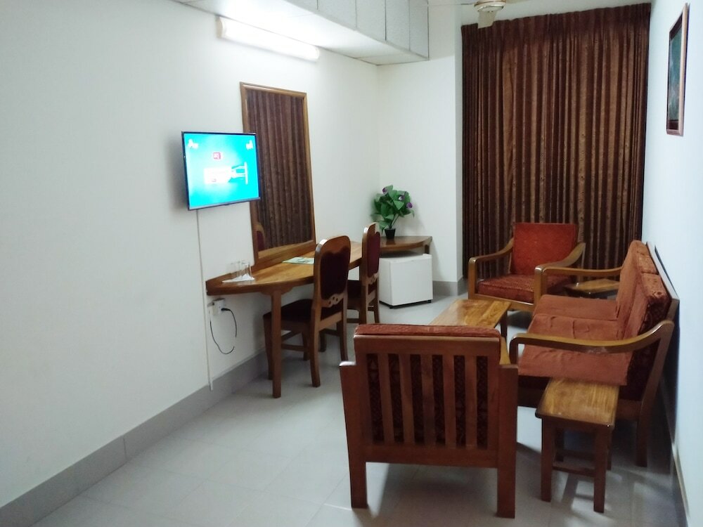 Фото Hotel Supreme