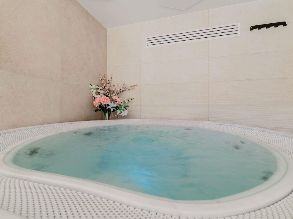 Фото Mercure Annecy Sud