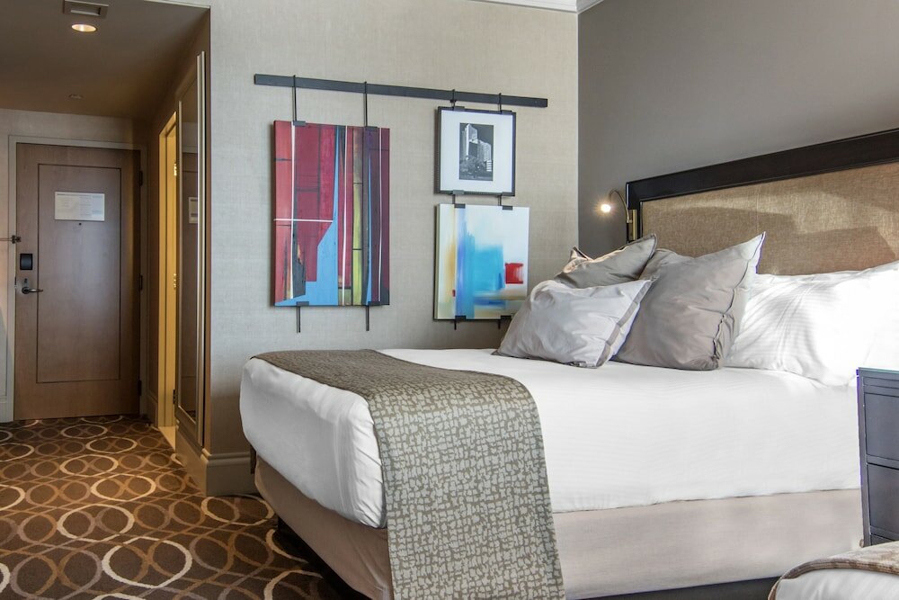 Фото Omni Dallas Hotel