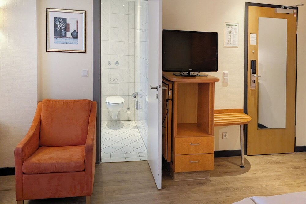 Фото Select Hotel Tiefenthal