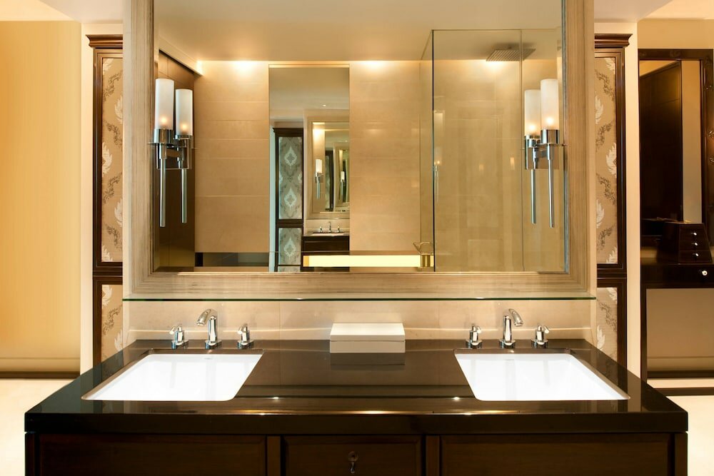 Фото The St. Regis Bangkok