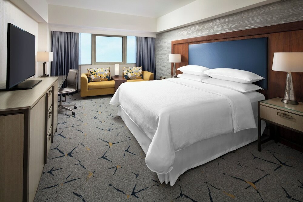 Фото Sheraton Gateway Los Angeles Hotel
