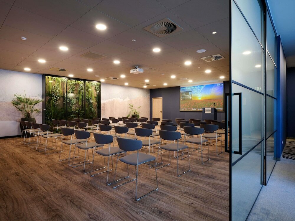 Фото Novotel Ieper Centrum Flanders Fields