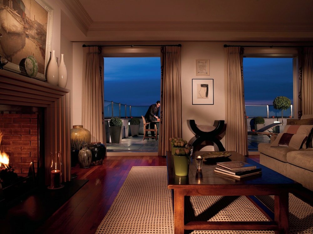 Фото Hotel Amigo