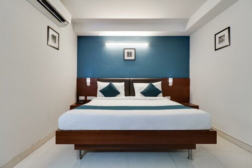 Гостиница Super Oyo SilverKey Hotel Stay Inn Maharani Peta в Андхра-Прадеш