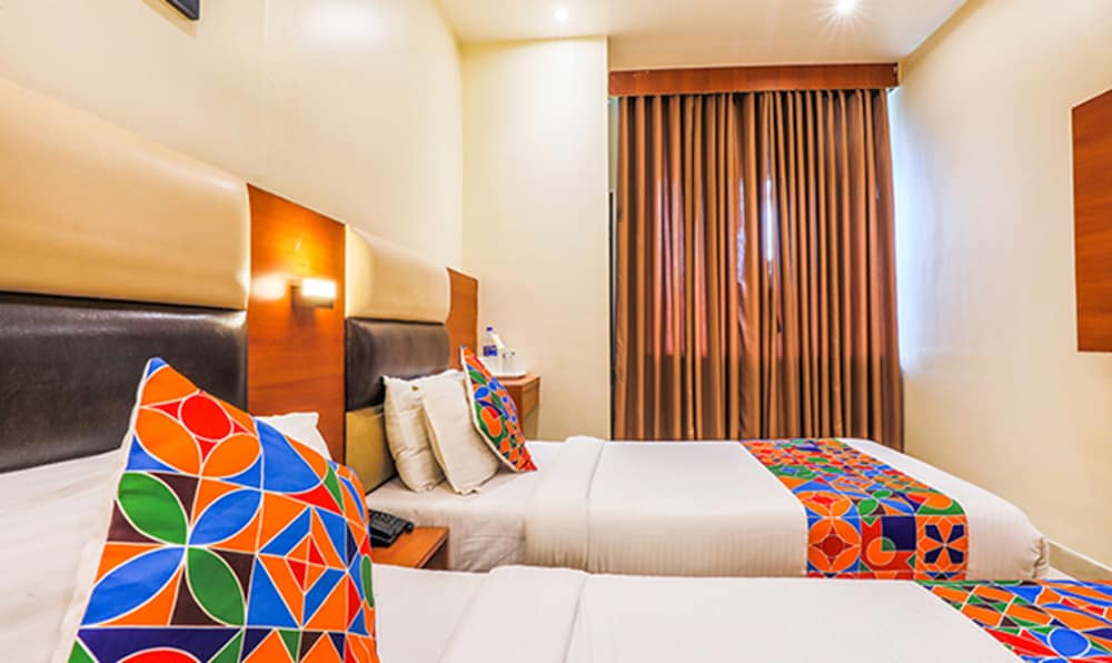 Фото FabHotel Liwa International