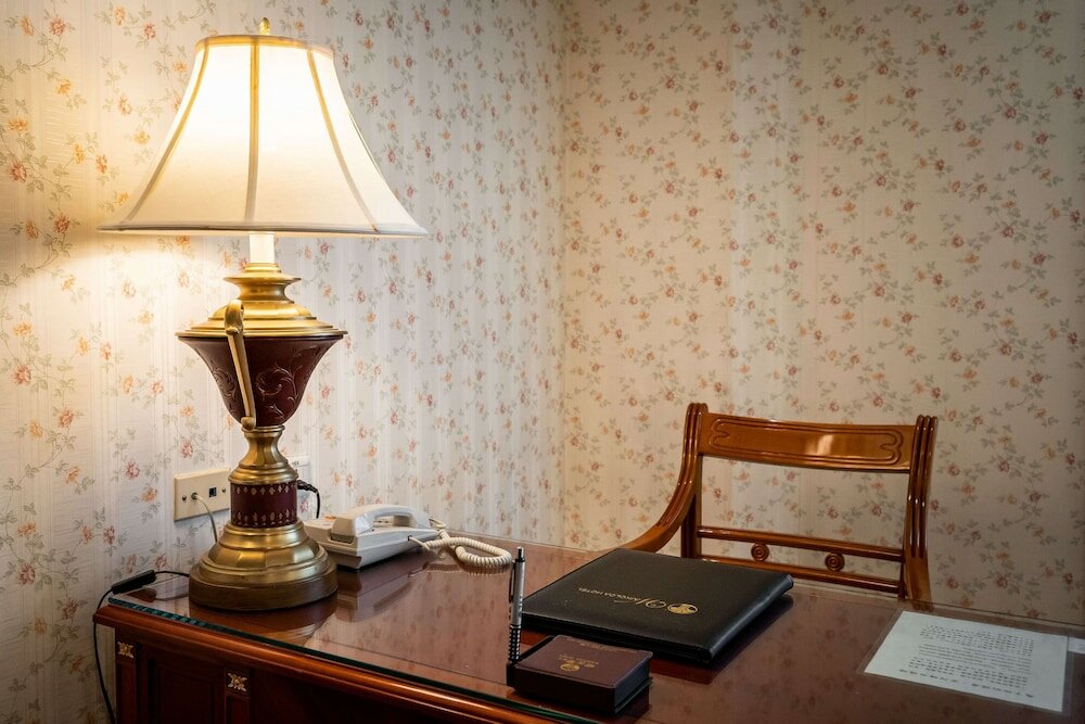 Фото Capital Waikoloa Hotel