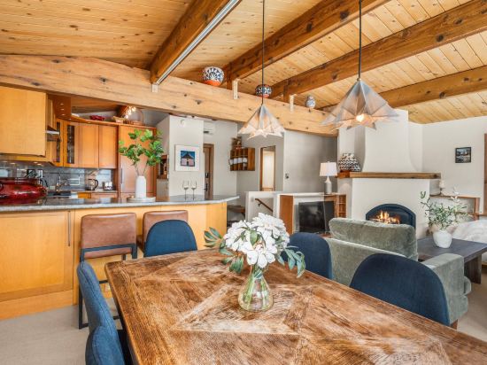 Фото Shadow Mountain Condos by iTrip Aspen Snowmass