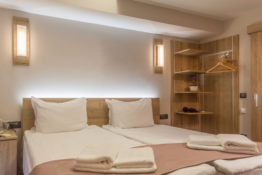 Фото Hugo Hotel