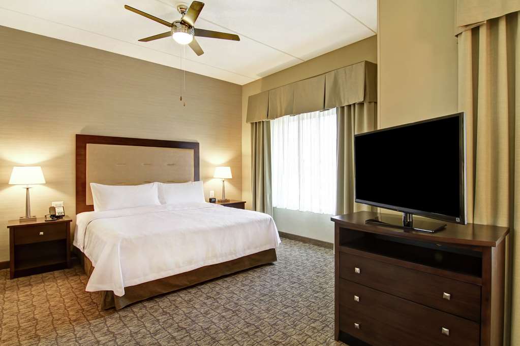 Фото Homewood Suites by Hilton Woodbridge