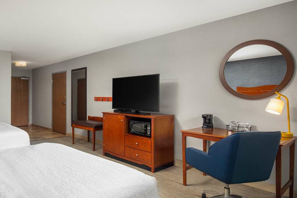 Фото Hampton Inn Medford