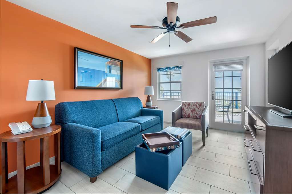 Фото Hilton Vacation Club Flamingo Beach St. Maarten