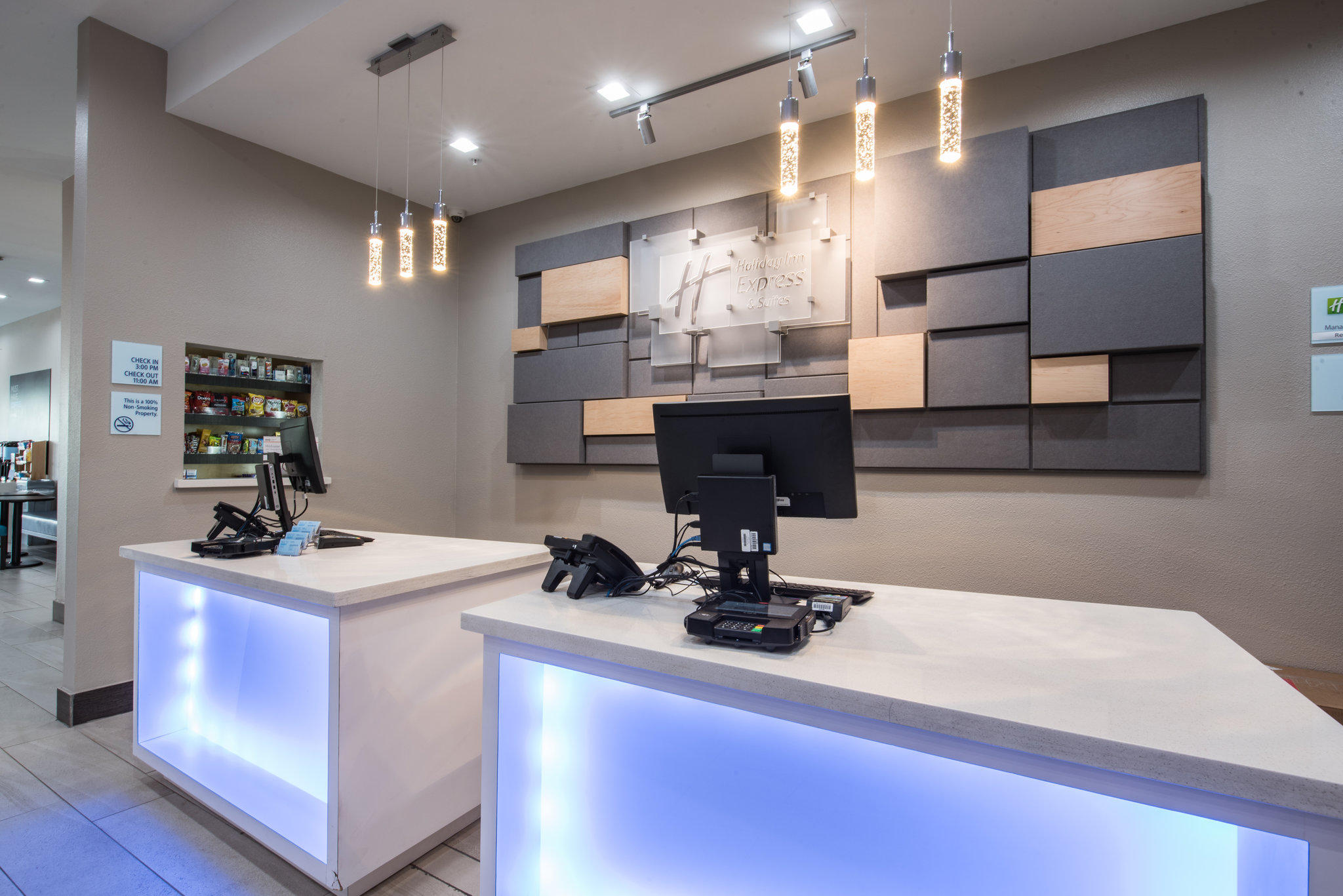 Фото Holiday Inn Express & Suites Houston - Hobby Airport Area, an Ihg Hotel