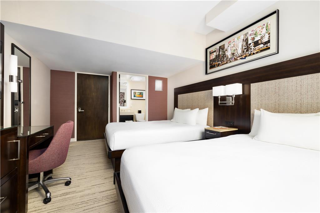Фото Hilton Garden Inn New York-Times Square Central