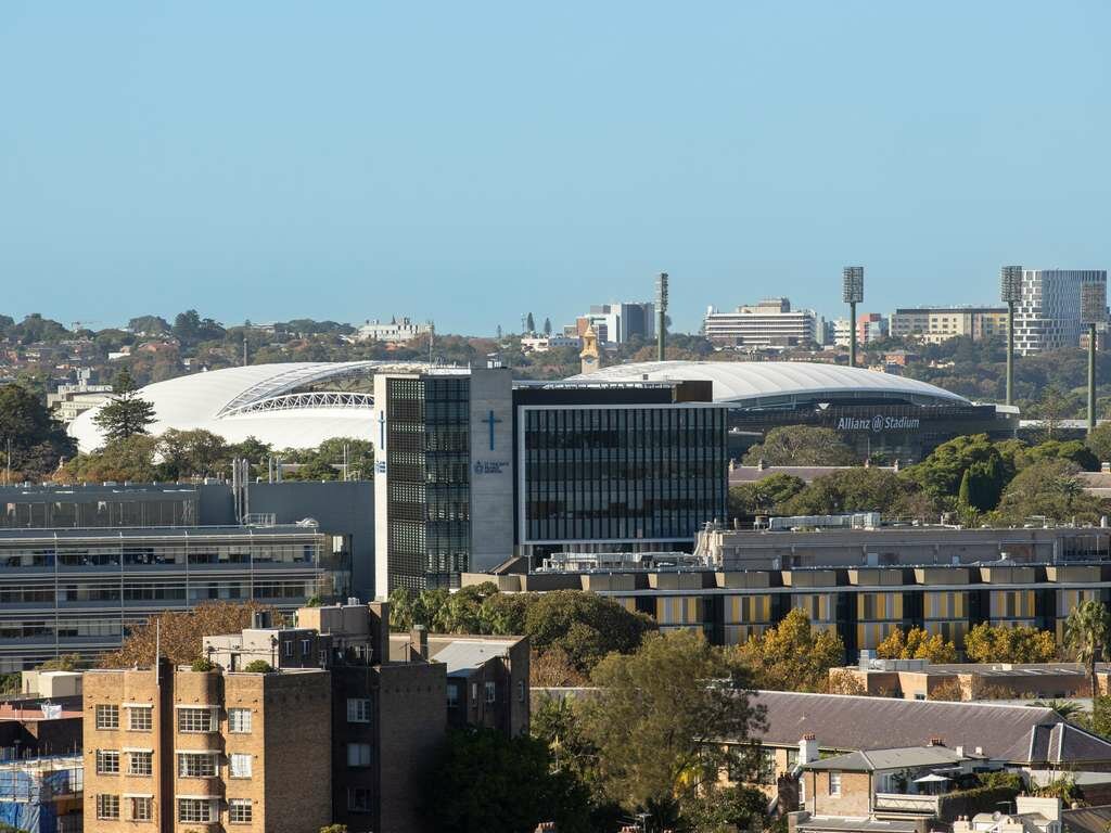 Фото The Sydney Boulevard Hotel