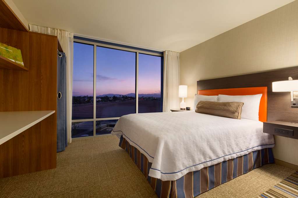 Фото Home2 Suites by Hilton Phoenix Chandler