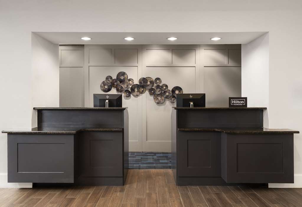 Фото Homewood Suites by Hilton Cambridge-Arlington
