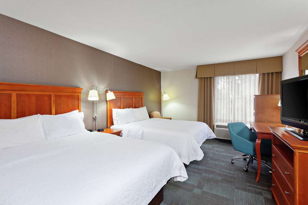 Фото Hampton Inn San Marcos, Ca