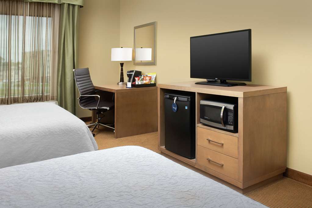 Фото Hampton Inn Lake Charles
