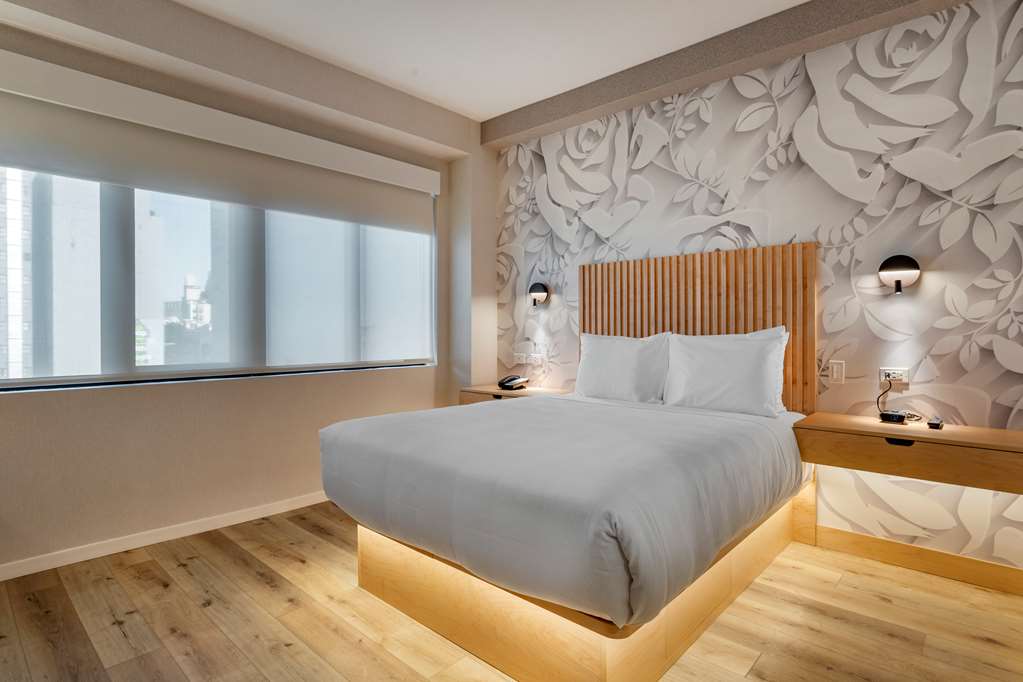 Фото Best Western Plus Soho Hotel