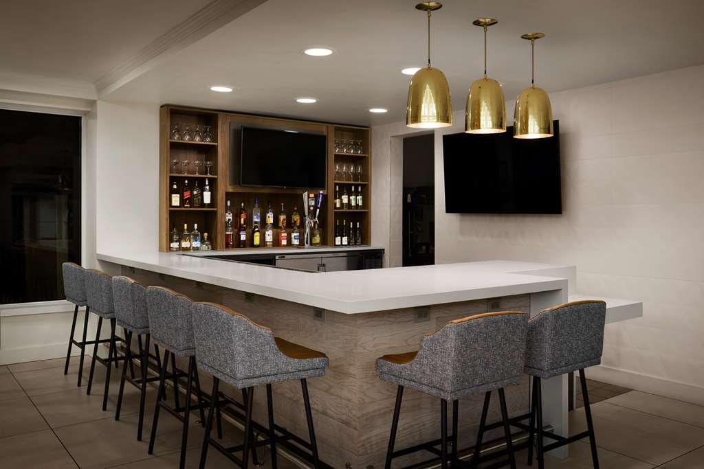 Фото Hilton Garden Inn Denver South Park Meadows Area