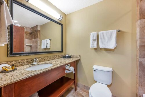 Гостиница Best Western Plus Grand Island Inn & Suites в Гранд-Айленд