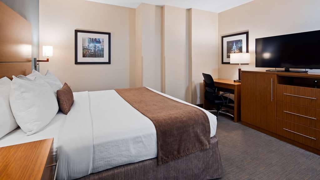 Фото Best Western Plus Philadelphia Convention Center Hotel