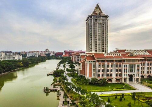 Гостиница Wyndham Grand Plaza Royale Yuzhou Xiamen в Сямыне