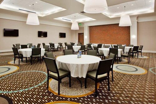 Гостиница Hampton Inn & Suites Chapel Hill-Carrboro/Downtown в Чапел-Хилл