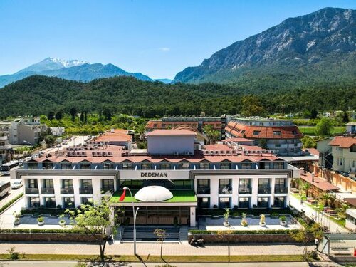 Гостиница Dedeman Kemer Resort в Кемере