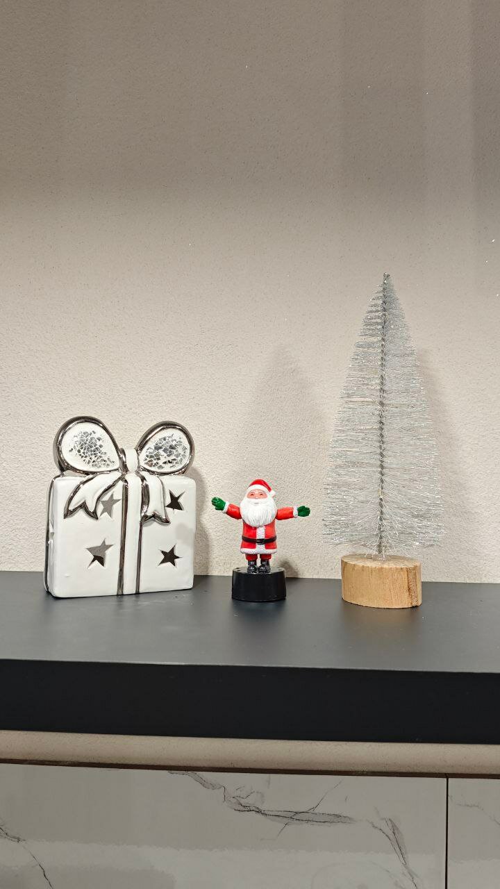 Фото Gorki Metro Rodina Street