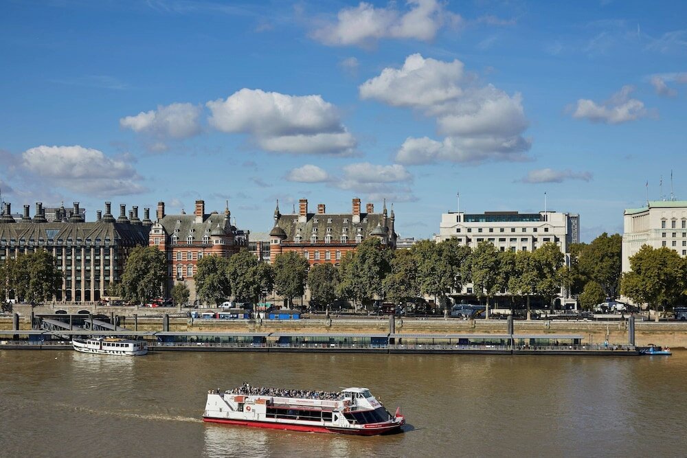 Фото London Marriott Hotel County Hall