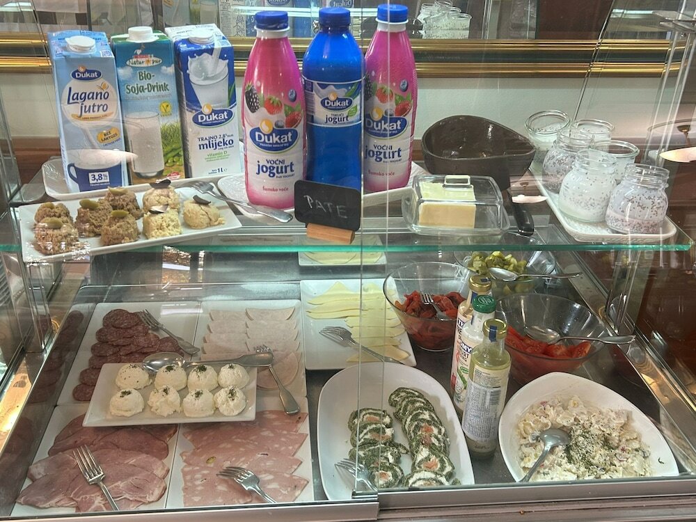 Фото Hotel Korana Srakovcic