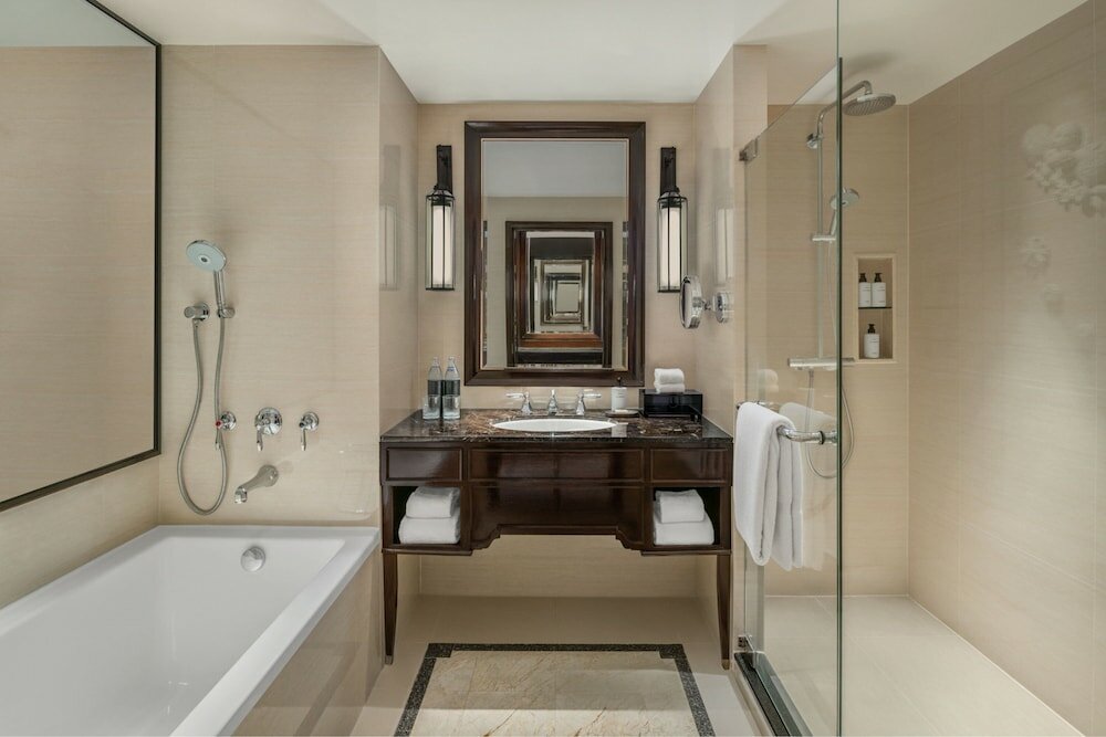 Фото The Athenee Hotel, a Luxury Collection Hotel, Bangkok