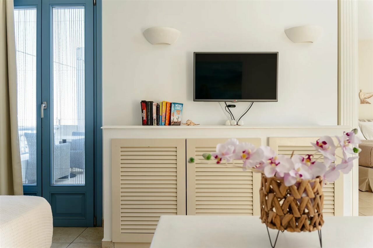 Фото Mitos Suites