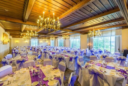 Гостиница Hotel le Manoir Baie-Comeau в Бе-Комо