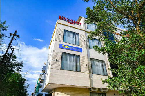Гостиница Fabhotel Benchmark в Индауре