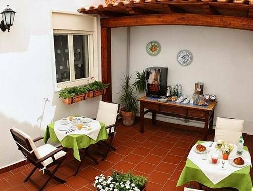 Гостиница Blu Mediterraneo B&b в Мессине
