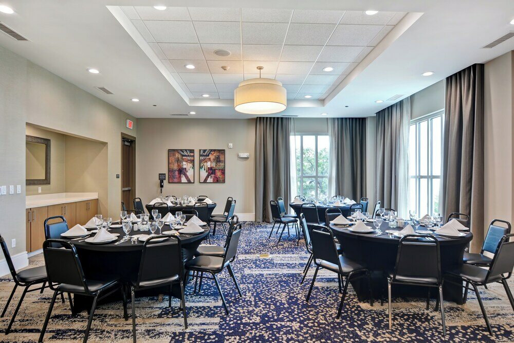 Фото Hilton Garden Inn Biloxi