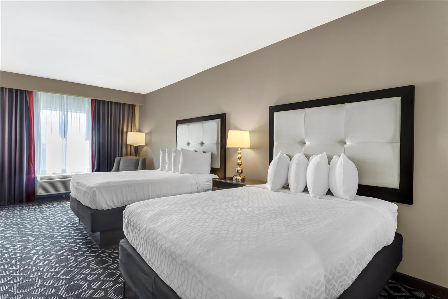 Фото Best Western Plus Laredo Inn & Suites