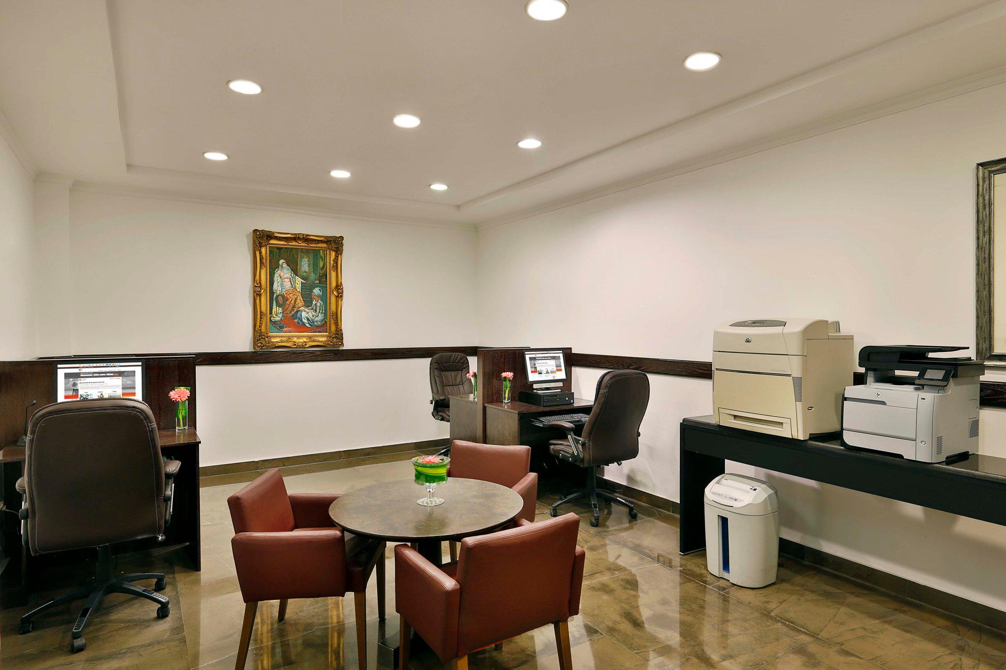 Фото Crowne Plaza Amman, an Ihg Hotel