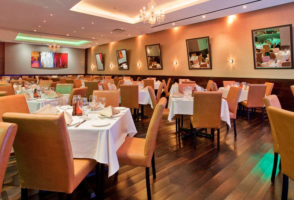 Фото Hilton Garden Inn New York/Central Park South-Midtown West