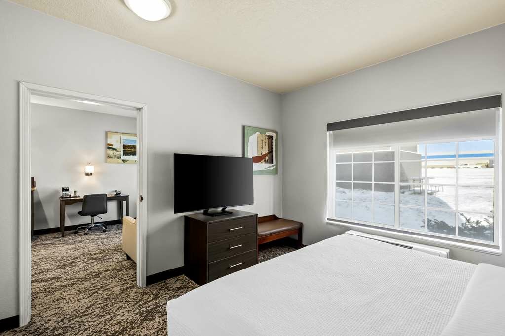 Фото Best Western Plus Fort Wayne Inn & Suites North